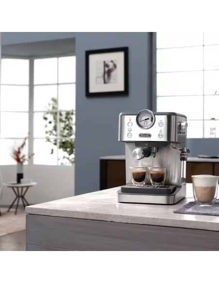 Máquina de Café DeLonghi EM450