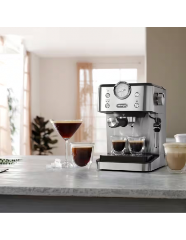 Máquina de Café DeLonghi EM450