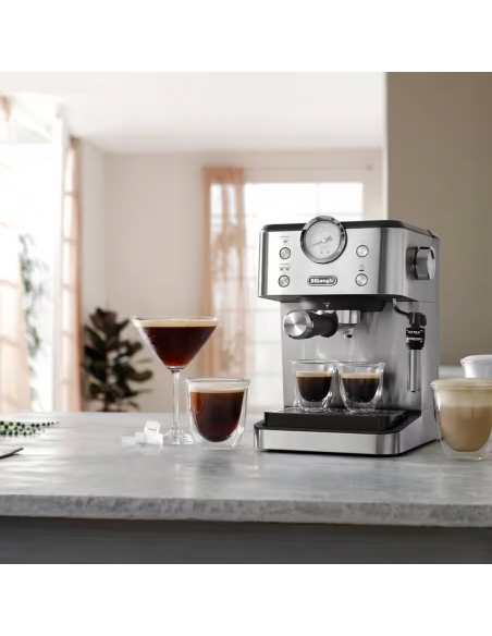 Máquina de Café DeLonghi EM450